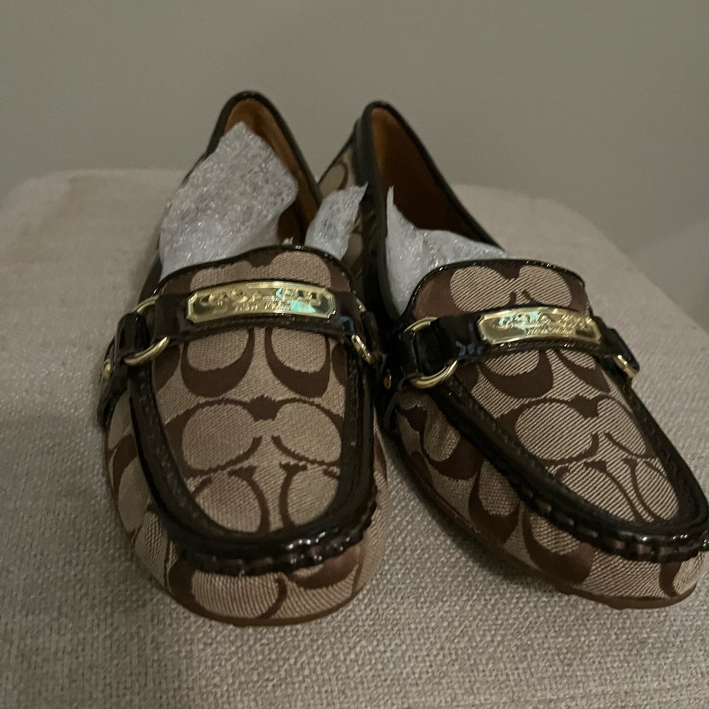 Coach woman’s logo flats bundle - Picture 4 of 9